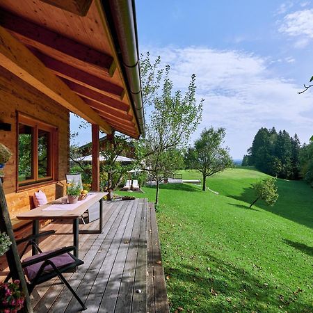 Das Alm-Chalet-Chiemsee Bernau am Chiemsee Exterior foto